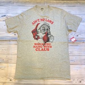 🎉HP🎉Holiday Times Men’s Christmas T-Shirt Size Large